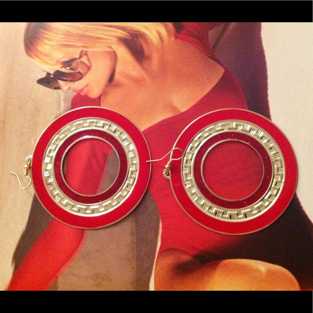 $10 ADD ON ❤️ EA SET, Pierced Earrings in Red, White of Black as avail
